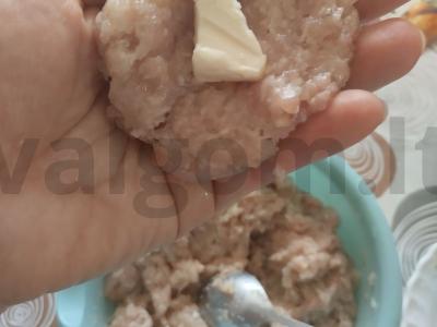 Vištienos kotletai „Vaikų džiaugsmas“ Žingsnis 3