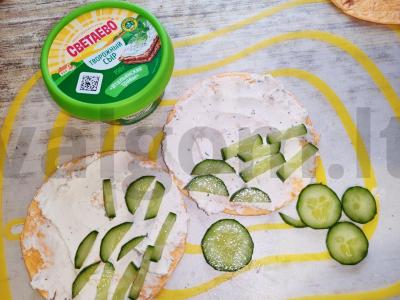 Tvarkingas lavašo sumuštinis per 10 minučių Žingsnis 3