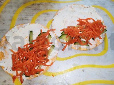 Tvarkingas lavašo sumuštinis per 10 minučių Žingsnis 4