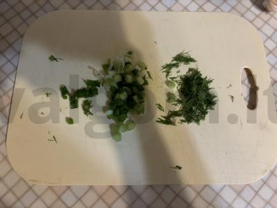 Skani česnakinė prieskonių mišinys sriubai Žingsnis 1