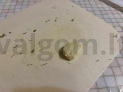 Skani česnakinė prieskonių mišinys sriubai Žingsnis 2