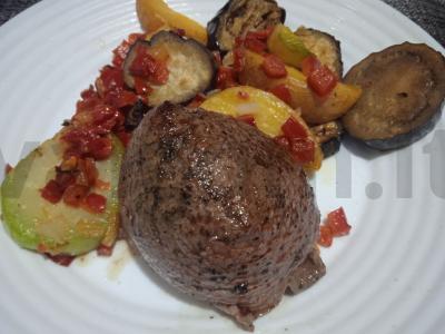 Jautienos steikas su gruzdintomis daržovėmis Žingsnis 6