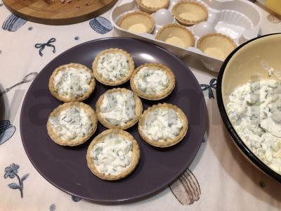 Tartaletės su rikota ir dešra Žingsnis 7