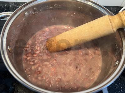 Lobio su kalakutiena, daržovėmis ir prieskoniais Žingsnis 10