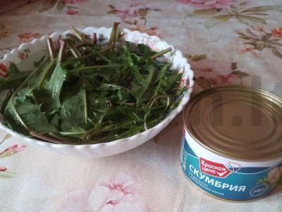 Pienės lapų, kiaušinio ir skumbrijos salotas Žingsnis 2