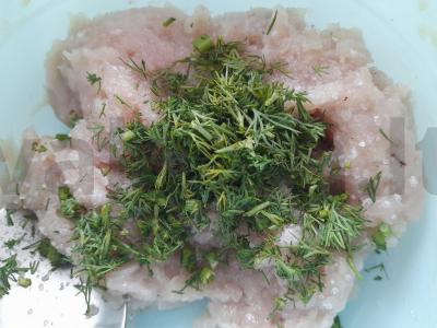 Vištienos faršo ežiukai su žolelėmis garuose Žingsnis 4