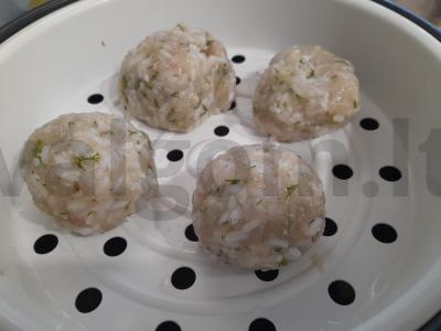 Vištienos faršo ežiukai su žolelėmis garuose Žingsnis 8