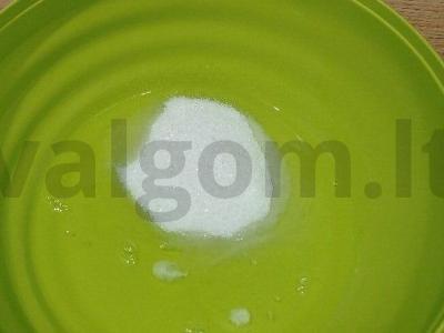 Sluoksniuotas pyragas su mangų džemu Žingsnis 5