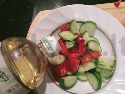 Daržovių salotas su chia sėklomis Žingsnis 4