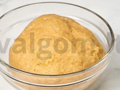 Moliūgų sausainiai su pieno glajumi Žingsnis 3