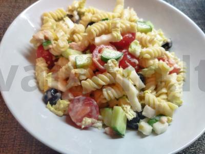 Itališkas salotas su tunu pagrindine nuotrauka