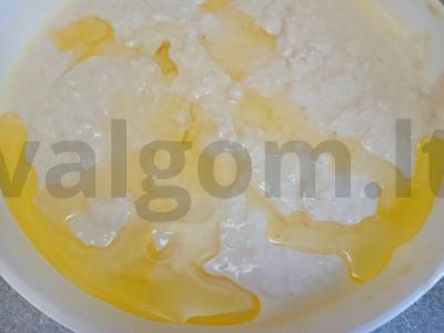 Kefyro blynai su kepimo milteliais Žingsnis 5