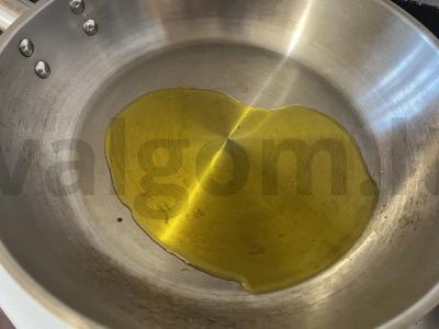 Vištienos kotletai su padažu Žingsnis 5