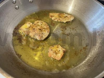 Vištienos kotletai su padažu Žingsnis 7