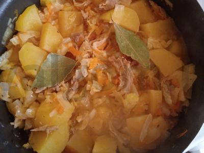 Daržovių troškinys su mėsa Žingsnis 9