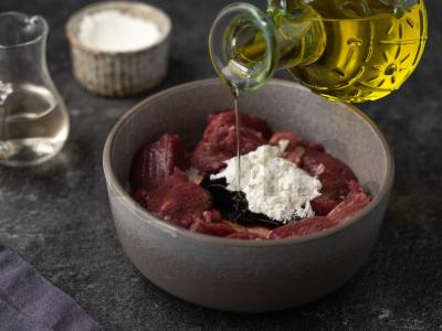 Jautiena su žaliaisiais pupelėmis ir paprika Žingsnis 3