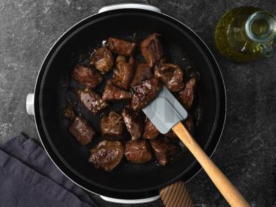 Jautiena su žaliaisiais pupelėmis ir paprika Žingsnis 5