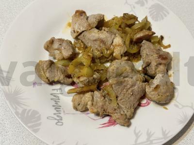 Kaninų filė su paprikomis pagrindine nuotrauka