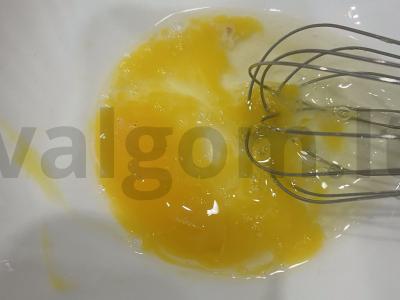 Blynai su varške ir braškių džemu Žingsnis 1