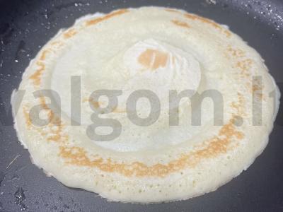 Blynai su varške ir braškių džemu Žingsnis 6