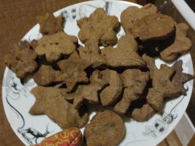 Šokoladiniai sausainiai arbatai pagrindine nuotrauka