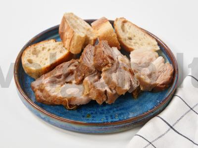 Kepta šoninė folijoje pagrindine nuotrauka