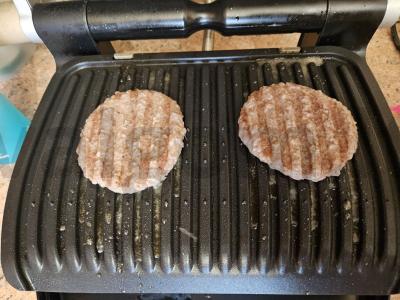 Burgeriai su grybų padažu Žingsnis 2