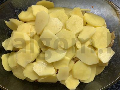 Bulvės su kiauliena ir grybais orkaitėje Žingsnis 5