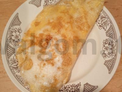 Kiaušinių blynai ant ryžių popieriaus su įdaru pagrindine nuotrauka