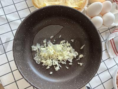 Kepti blynai su mėsa Žingsnis 8