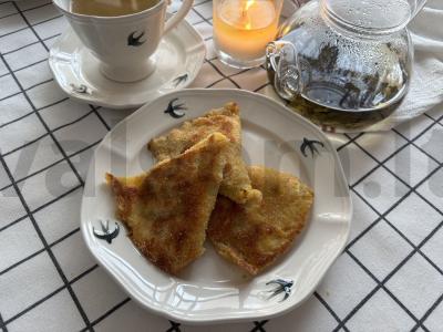 Kepti blynai su mėsa pagrindine nuotrauka