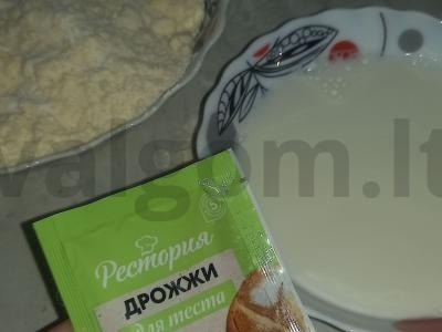 Sluoksniuota namų sausainiai Žingsnis 3