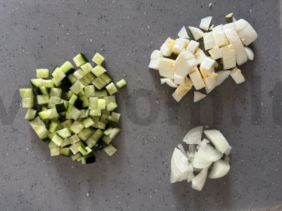 Salotos su pupelėmis, vištienos filė ir agurku Žingsnis 2