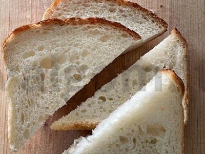 Greitai paruošiami sūrio skrudinti duonos gabaliukai Žingsnis 3