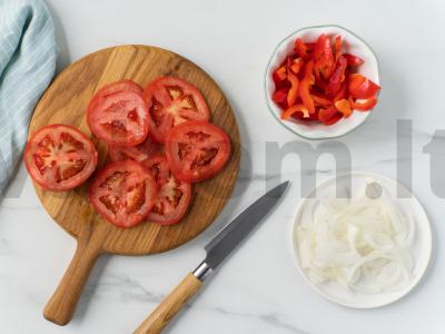 Vištienos kepenėlės su daržovėmis Žingsnis 1