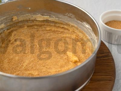 Ricottos pyragas su kriaušėmis Žingsnis 4