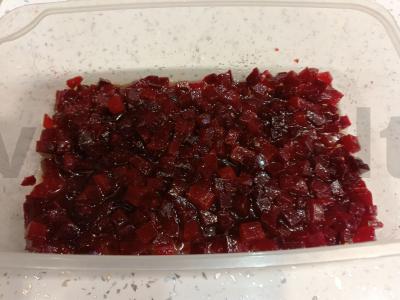 Vinegretas su raugintomis kopūstais ir marinuotais agurkais Žingsnis 2