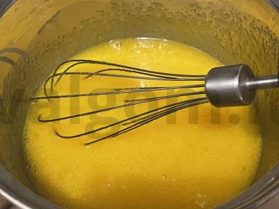 Obuolių šarlotė su varške Žingsnis 2