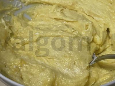 Obuolių šarlotė su varške Žingsnis 3