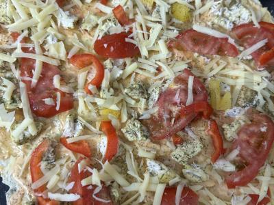 Pica su ananasais, sūriu ir vištiena Žingsnis 5