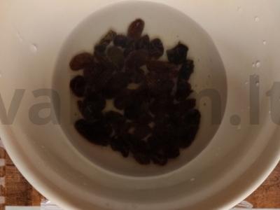 Saldžios vamzdeliai su varške ir razinom iš lavašo Žingsnis 2