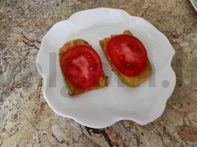 Sumuštinis su halumi sūriu ir cukinija pusryčiams Žingsnis 10