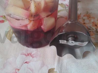 Žieminis burokėlių, obuolių ir cinamono smoothie Žingsnis 2