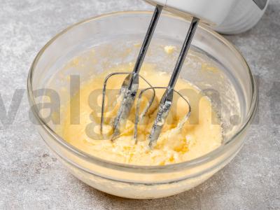 Klasikiniai šokoladiniai sausainiai Žingsnis 2