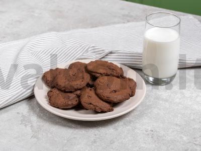 Klasikiniai šokoladiniai sausainiai pagrindine nuotrauka