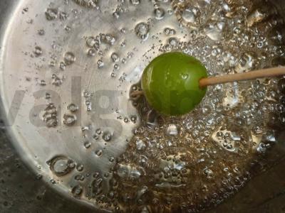 Apelsinų skiltelės ir vynuogės „Stiklinėje“ Žingsnis 5