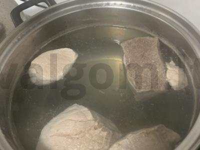 Šalti iš kiaulienos Žingsnis 1