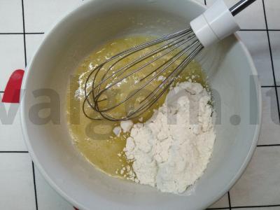 Nesaldus pyragas iš sausainių Žingsnis 2