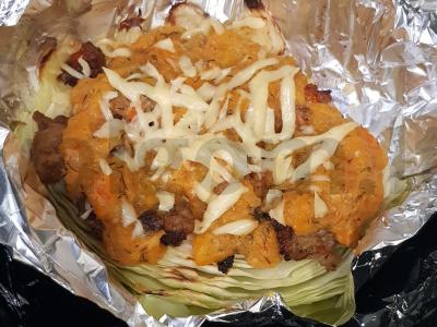 Kopūstai su faršu ir sūriu orkaitėje pagrindine nuotrauka