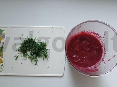 Šaltas pomidorų ir burokėlių gazpacho su vištienos krūtinėle Žingsnis 4